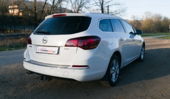Opel Astra full