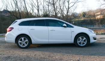 Opel Astra full