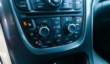 Opel Astra full