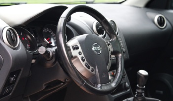 Nissan Qashqai full