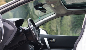 Nissan Qashqai full