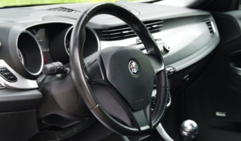 Alfa Romeo Giulietta full