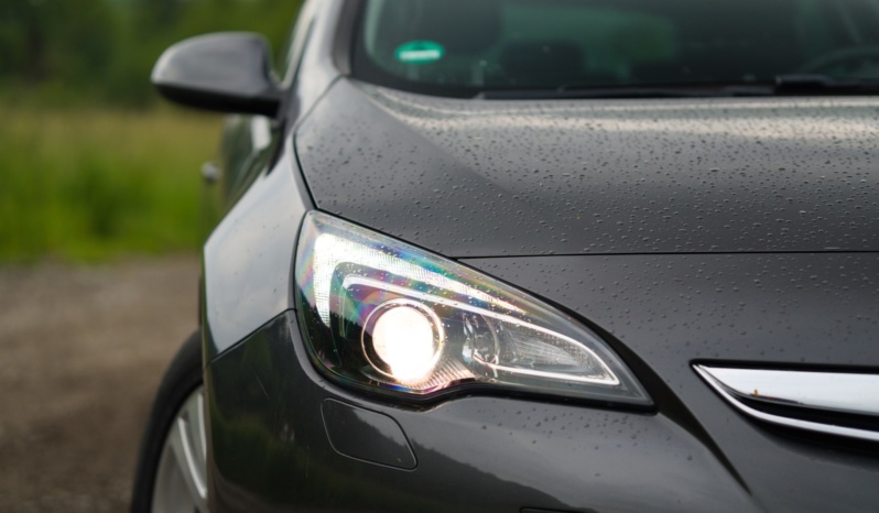 Opel Astra GTC full