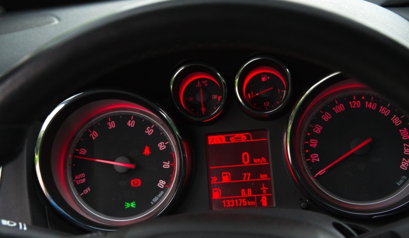 Opel Astra GTC full