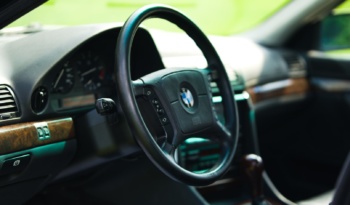 BMW 728i full