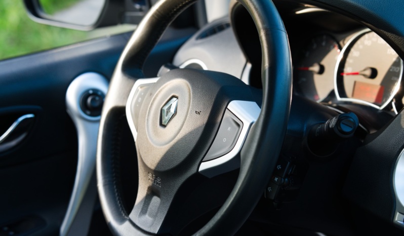 Renault Koleos full