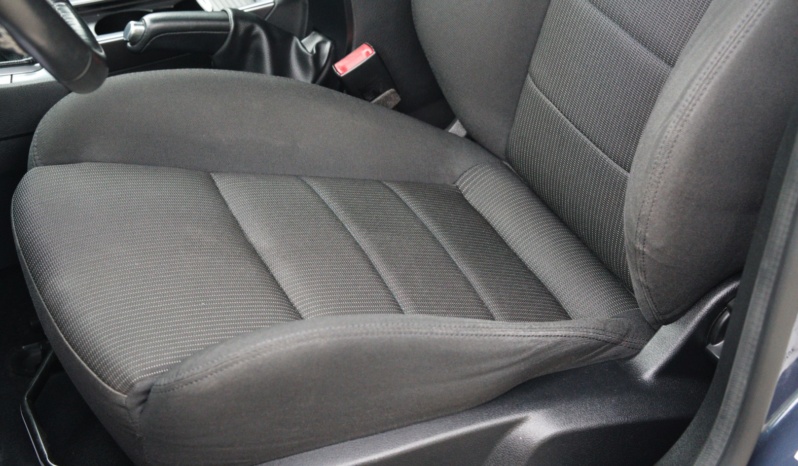Ford Mondeo full