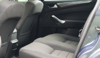 Ford Mondeo full