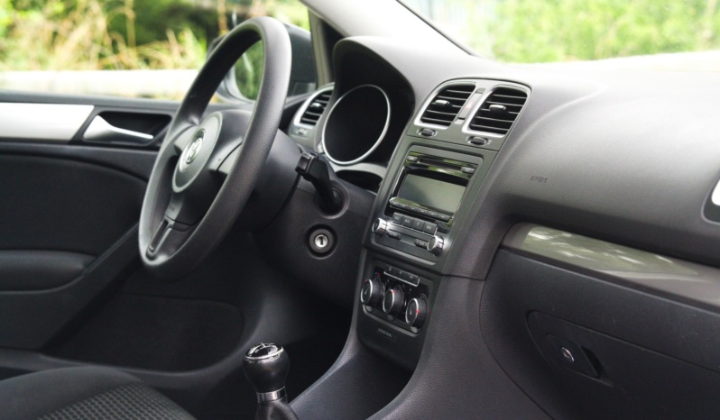 Volkswagen Golf full