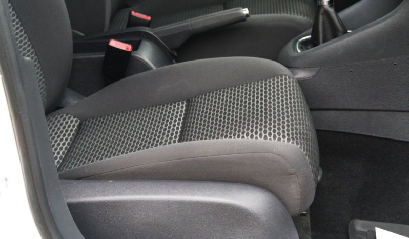 Volkswagen Golf full