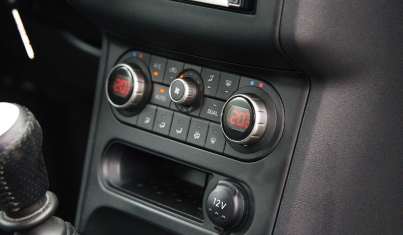 Nissan Qashqai full