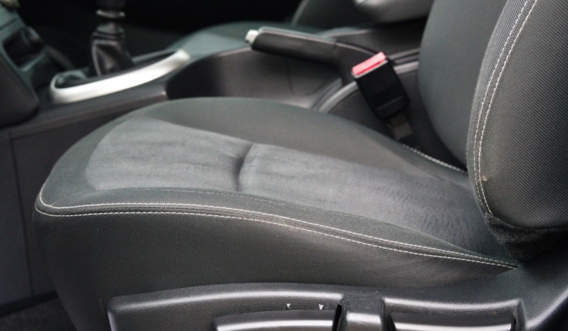 Nissan Qashqai full