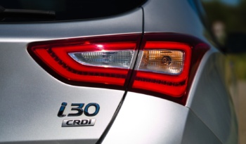 Hyundai i30 full