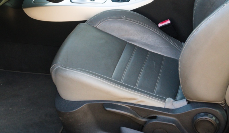 Renault Laguna Coupe full