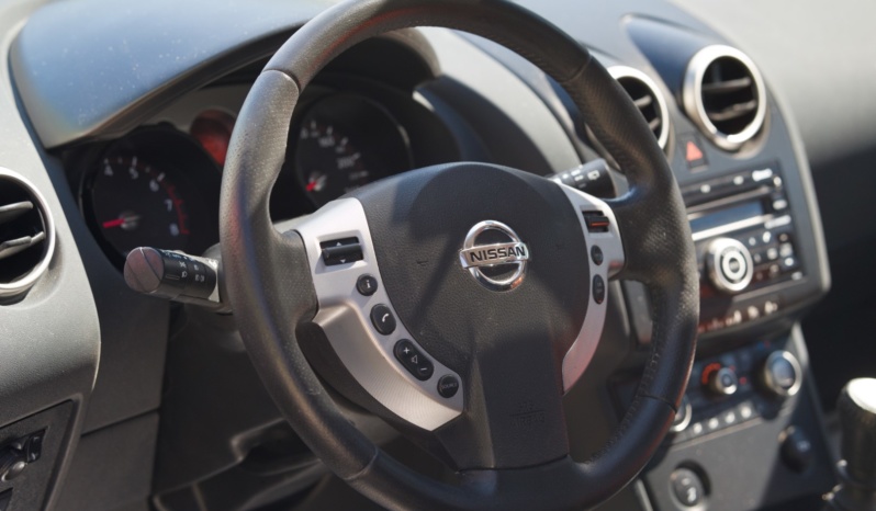 Nissan Qashqai 4×4 full