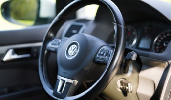 Volkswagen Touran full