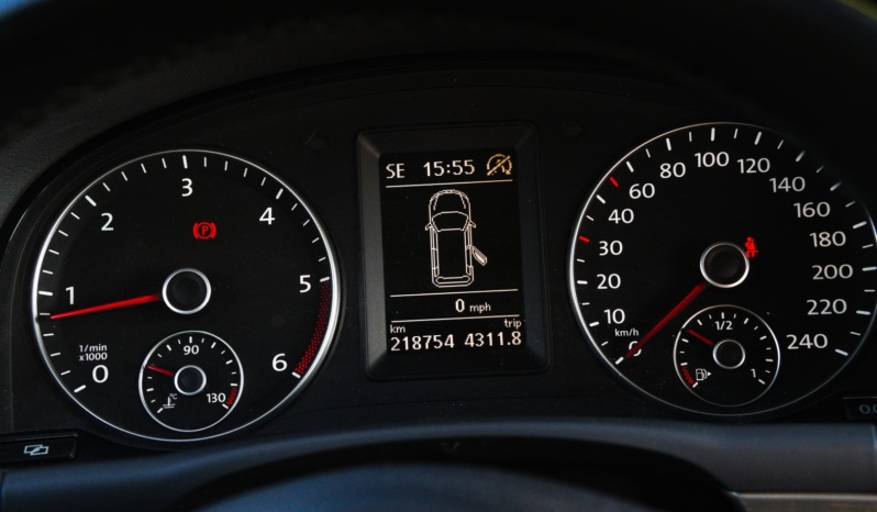 Volkswagen Touran full