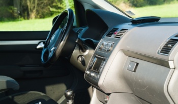 Volkswagen Touran full