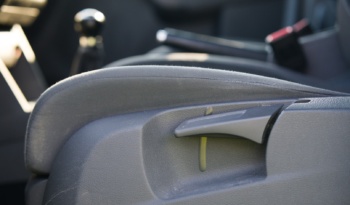 Volkswagen Touran full
