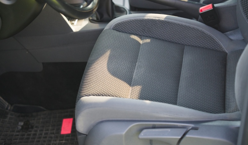 Volkswagen Touran full