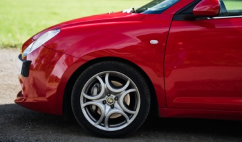 Alfa Romeo Mito full