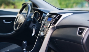 Hyundai i30 full