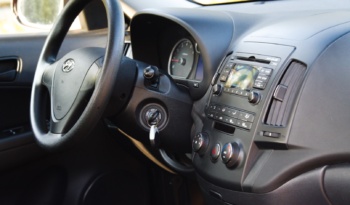 Hyundai i30 full