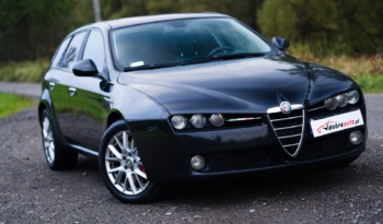 Alfa Romeo 159 full