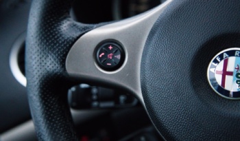 Alfa Romeo 159 full