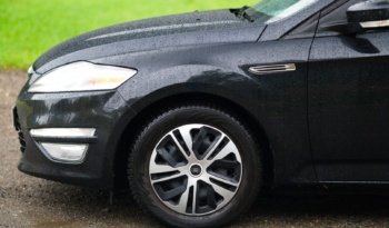 Ford Mondeo full