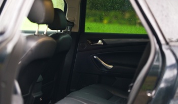 Ford Mondeo full