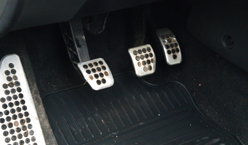 Ford Mondeo full