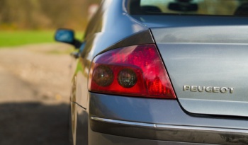 Peugeot 407 full