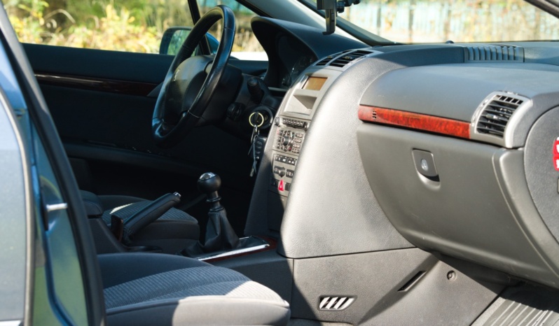 Peugeot 407 full