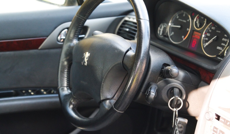 Peugeot 407 full