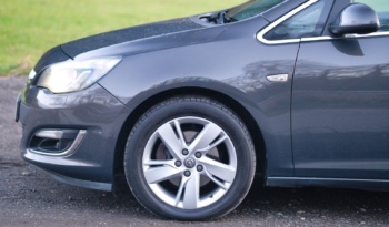 Opel Astra full