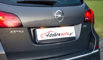 Opel Astra full