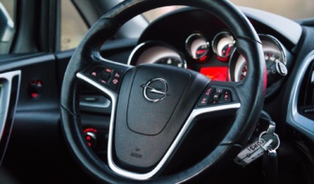 Opel Astra full