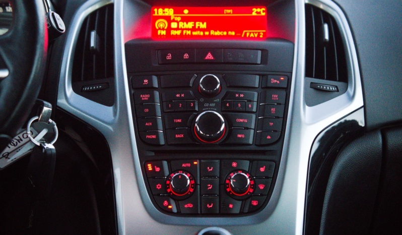 Opel Astra full