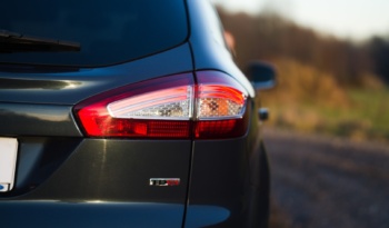 Ford Mondeo full
