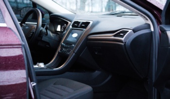 Ford Fusion full