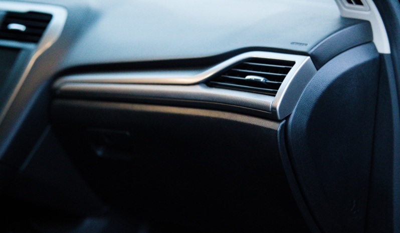 Ford Fusion full