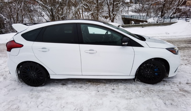 Ford Focus RS full