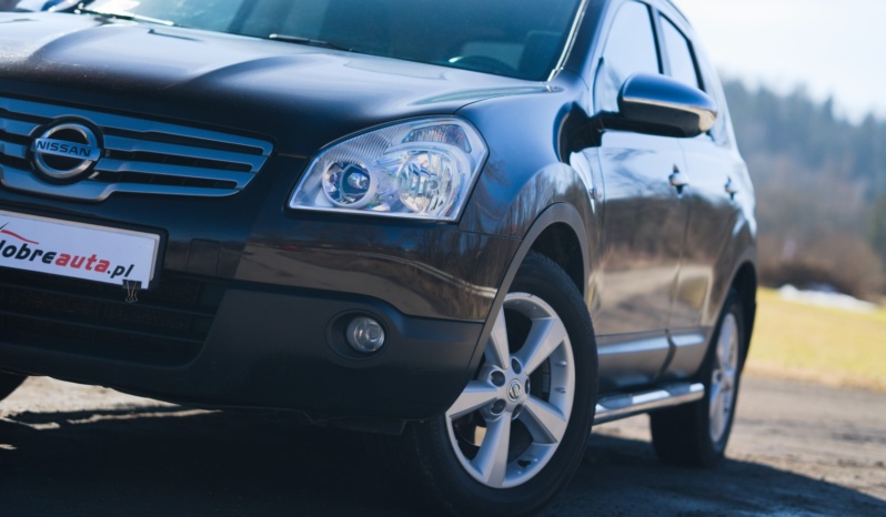 Nissan Qashqai+2 full