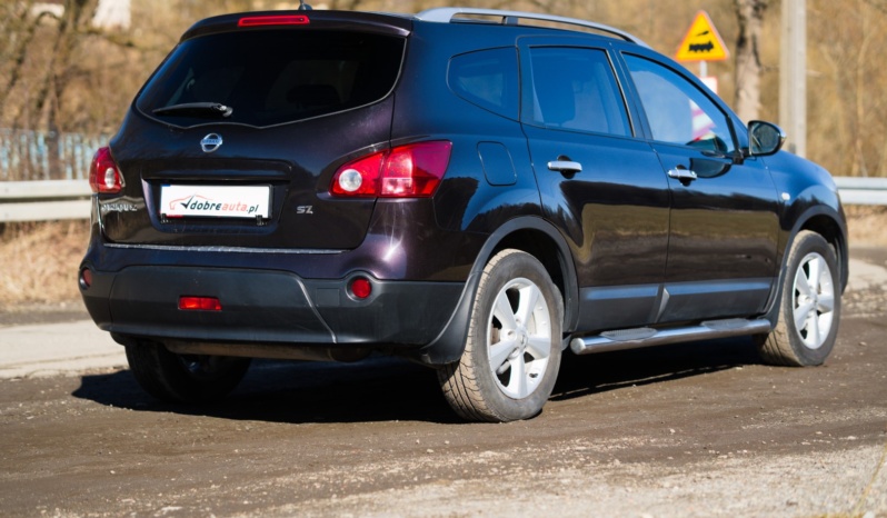 Nissan Qashqai+2 full