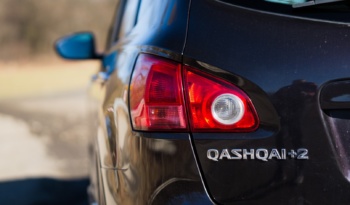 Nissan Qashqai+2 full