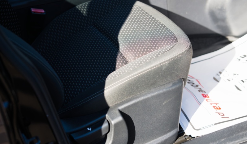 Nissan Qashqai+2 full
