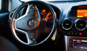 Opel Antara full
