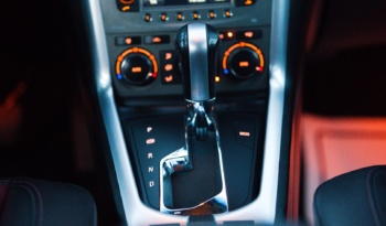 Opel Antara full