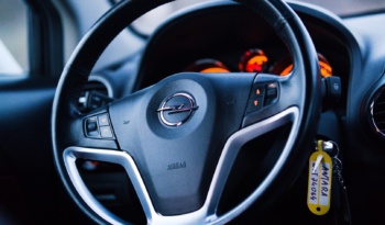 Opel Antara full